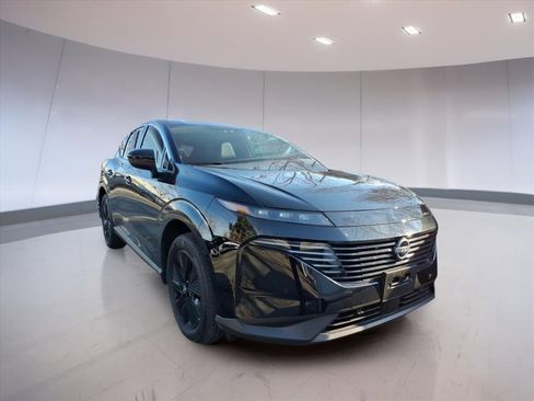 Used 2025 Nissan Murano SV image 1