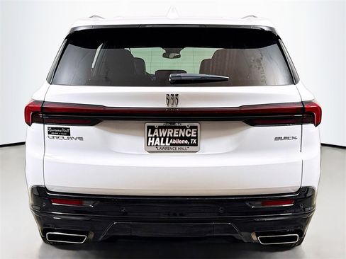 Certified 2025 Buick Enclave Sport Touring image 5