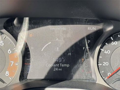 New 2026 Jeep Compass Latitude image 12