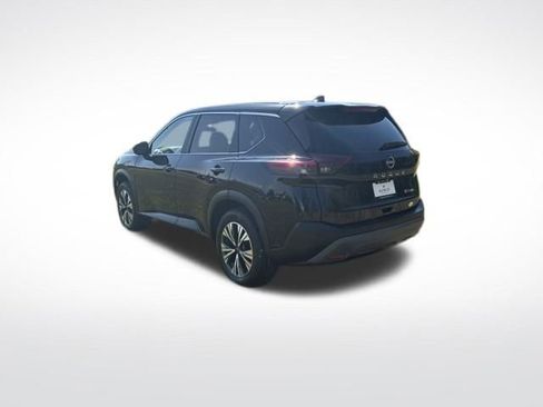 Used 2023 Nissan Rogue SV image 7