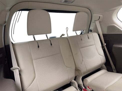 Used 2013 Lexus GX 460 Premium image 44