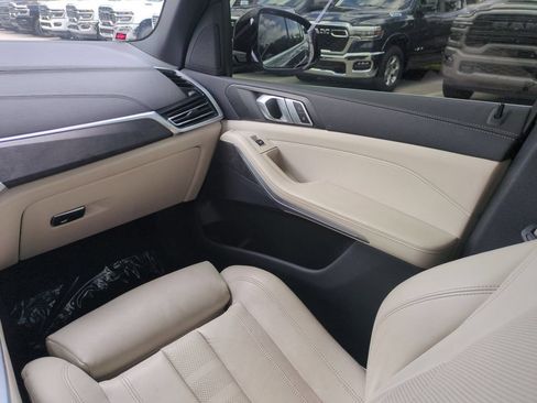 Used 2022 BMW X5 sDrive40i RWD image 19