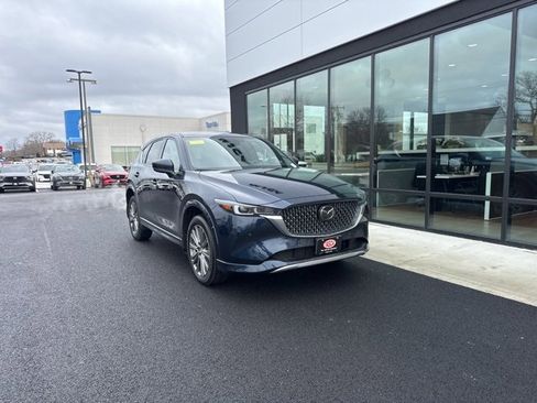 Used 2025 MAZDA CX-5 Signature image 1