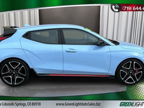 Used 2022 Hyundai Veloster N image 6