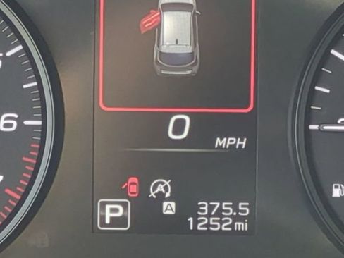 Used 2025 Subaru Impreza 2.0i image 22