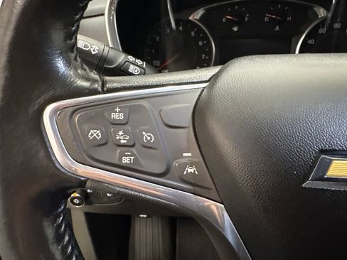 Used 2020 Chevrolet Equinox LT AWD/4WD image 24