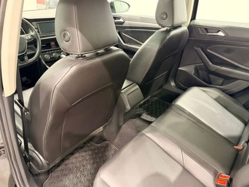 Used 2019 Volkswagen Jetta SE FWD image 41