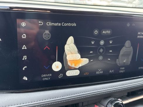 Certified 2023 Nissan Ariya FWD image 33