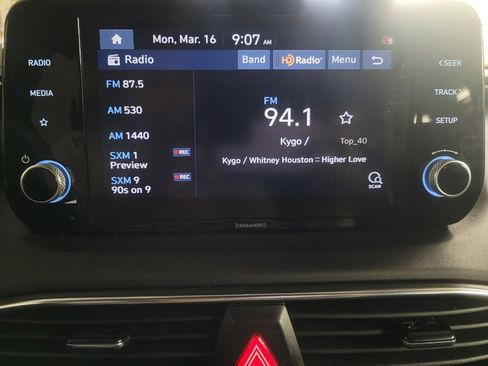 Used 2022 Hyundai Santa Fe SEL image 25