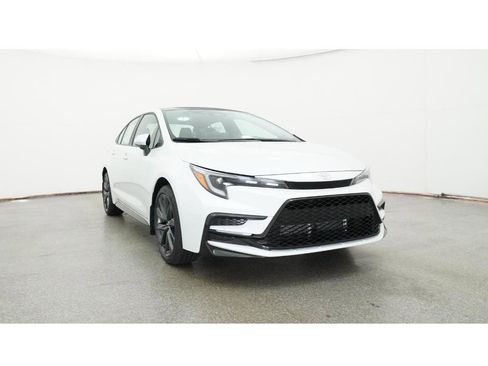 New 2026 Toyota Corolla SE image 30