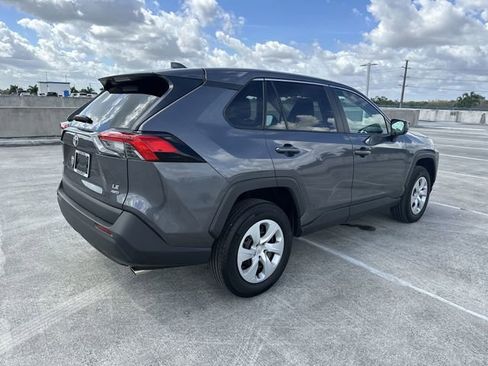 Used 2025 Toyota RAV4 LE image 17
