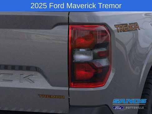 New 2025 Ford Maverick Tremor image 22