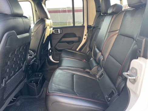 Used 2023 Jeep Gladiator Rubicon w/ LED Lighting Group image 14