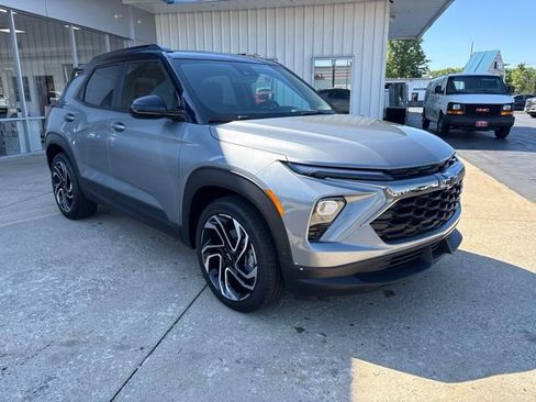 New 2026 Chevrolet TrailBlazer RS w/ Convenience Package FWD image 6