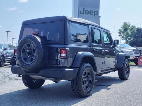 Used 2021 Jeep Wrangler Unlimited Sport image 4