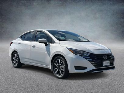 New 2025 Nissan Versa SV w/ Trunk Package