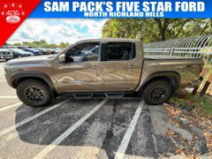 Used 2023 Nissan Frontier PRO-4X w/ Pro-4X Premium Package AWD/4WD image 2