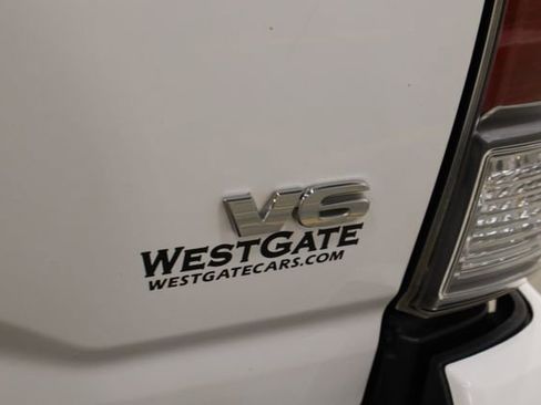 Used 2020 Toyota Tacoma TRD Sport image 41