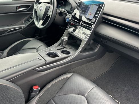 Used 2021 Toyota Avalon XSE w/ Carpet Mat Package (TMS) image 15