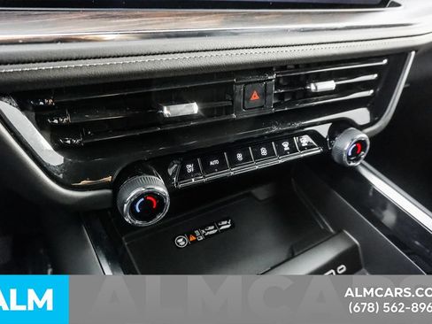 Used 2025 Chevrolet Tahoe LT AWD/4WD image 42