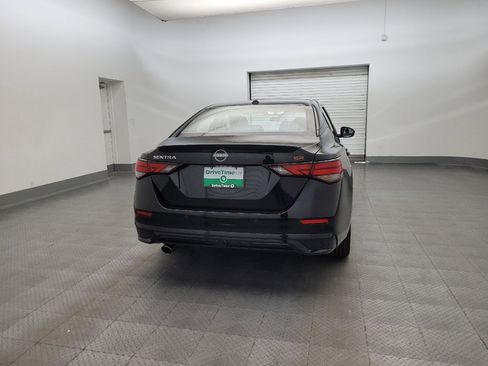 Used 2025 Nissan Sentra SR FWD image 7