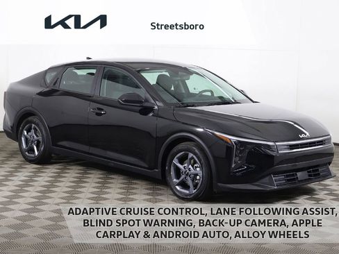 Used 2025 Kia K4 FWD image 1