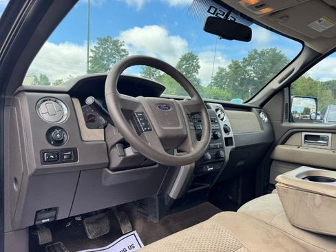 Used 2010 Ford F150 XLT AWD/4WD image 14