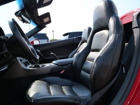 Used 2007 Chevrolet Corvette Convertible w/ Performance Package RWD image 11