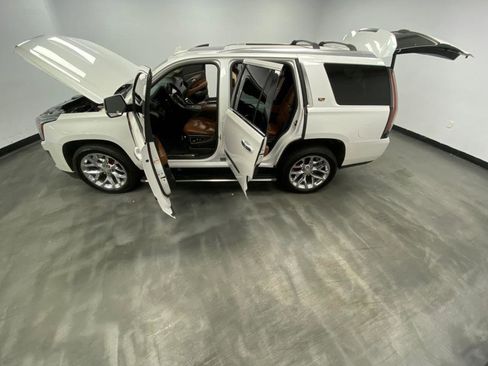 Used 2016 Cadillac Escalade Premium image 49