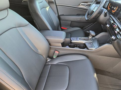 New 2026 Kia Sportage EX image 10