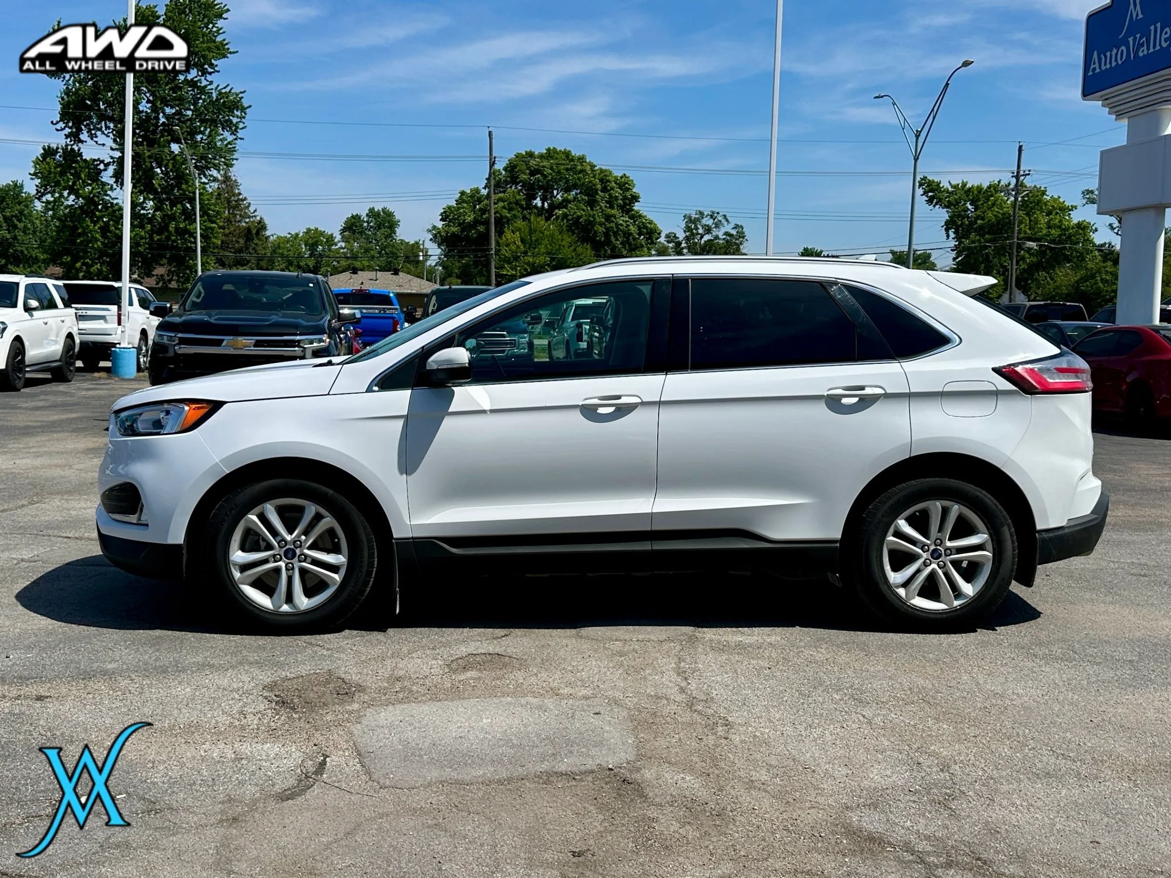 Used 2020 Ford Edge SEL w/ Cold Weather Package AWD/4WD image 4