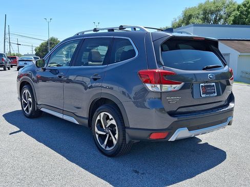Used 2022 Subaru Forester Touring w/ Popular Package #2 AWD/4WD image 5