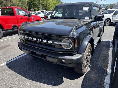 Used 2023 Ford Bronco Outer Banks AWD/4WD image 7