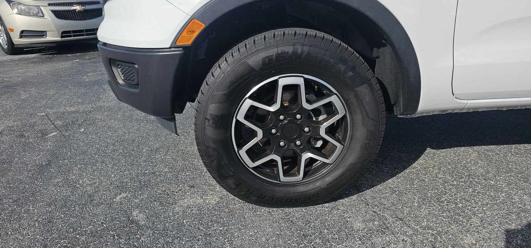 Used 2021 Ford Ranger XL w/ Equipment Group 101A High RWD image 14