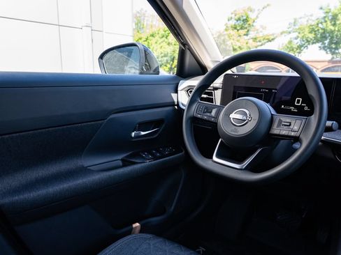 New 2026 Nissan Kicks SV AWD/4WD image 11