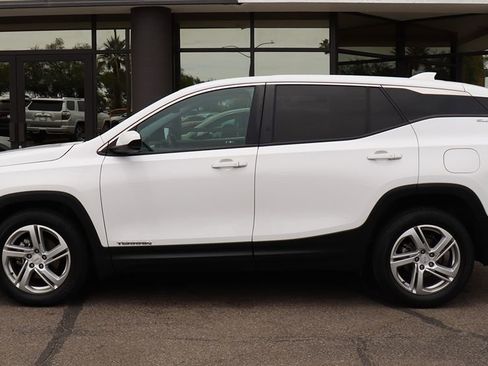 Used 2018 GMC Terrain SLE FWD image 8