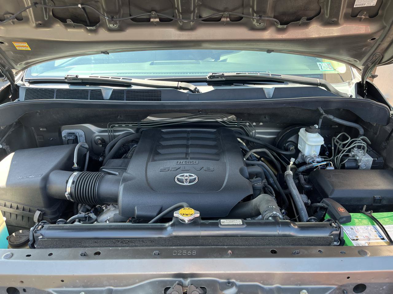 Used 2012 Toyota Tundra Limited AWD/4WD image 12
