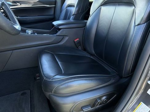 Used 2023 Jeep Grand Cherokee Limited AWD/4WD image 22