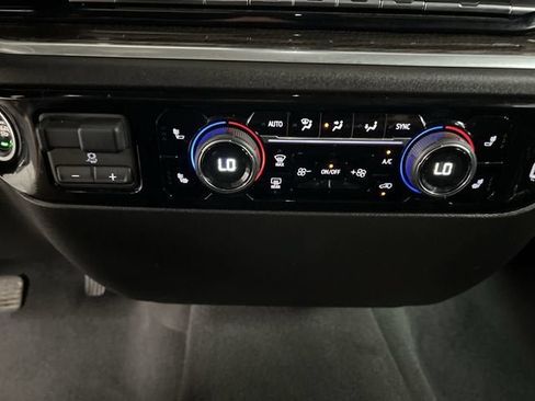 Certified 2025 Chevrolet Silverado 2500 LT w/ Convenience Package AWD/4WD image 17