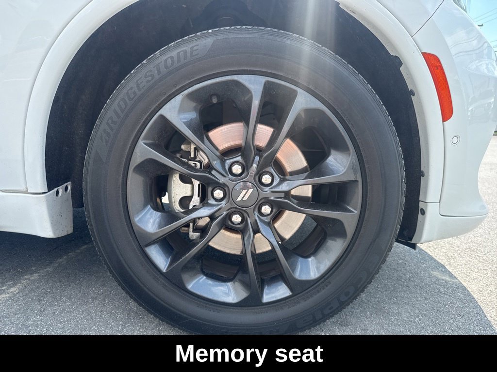 Used 2022 Dodge Durango R/T w/ Blacktop Package AWD/4WD image 17