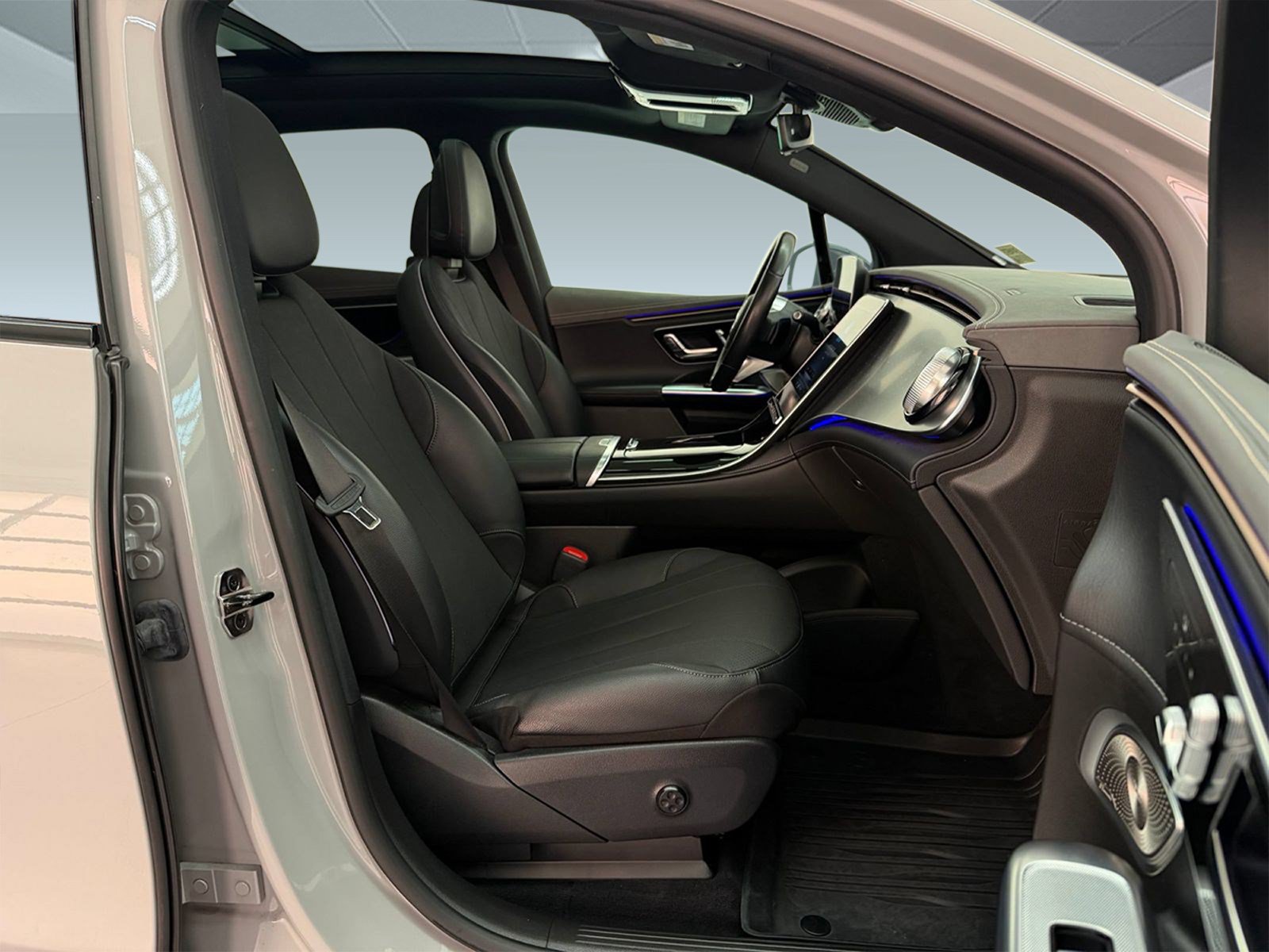 Certified 2024 Mercedes-Benz EQE 350+ SUV image 23