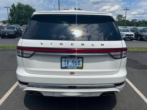 Used 2023 Lincoln Aviator Black Label w/ Class IV Trailer Tow Package AWD/4WD image 5
