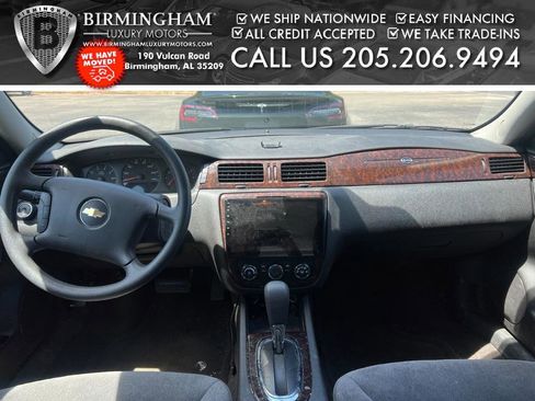 Used 2015 Chevrolet Impala Limited LS image 2