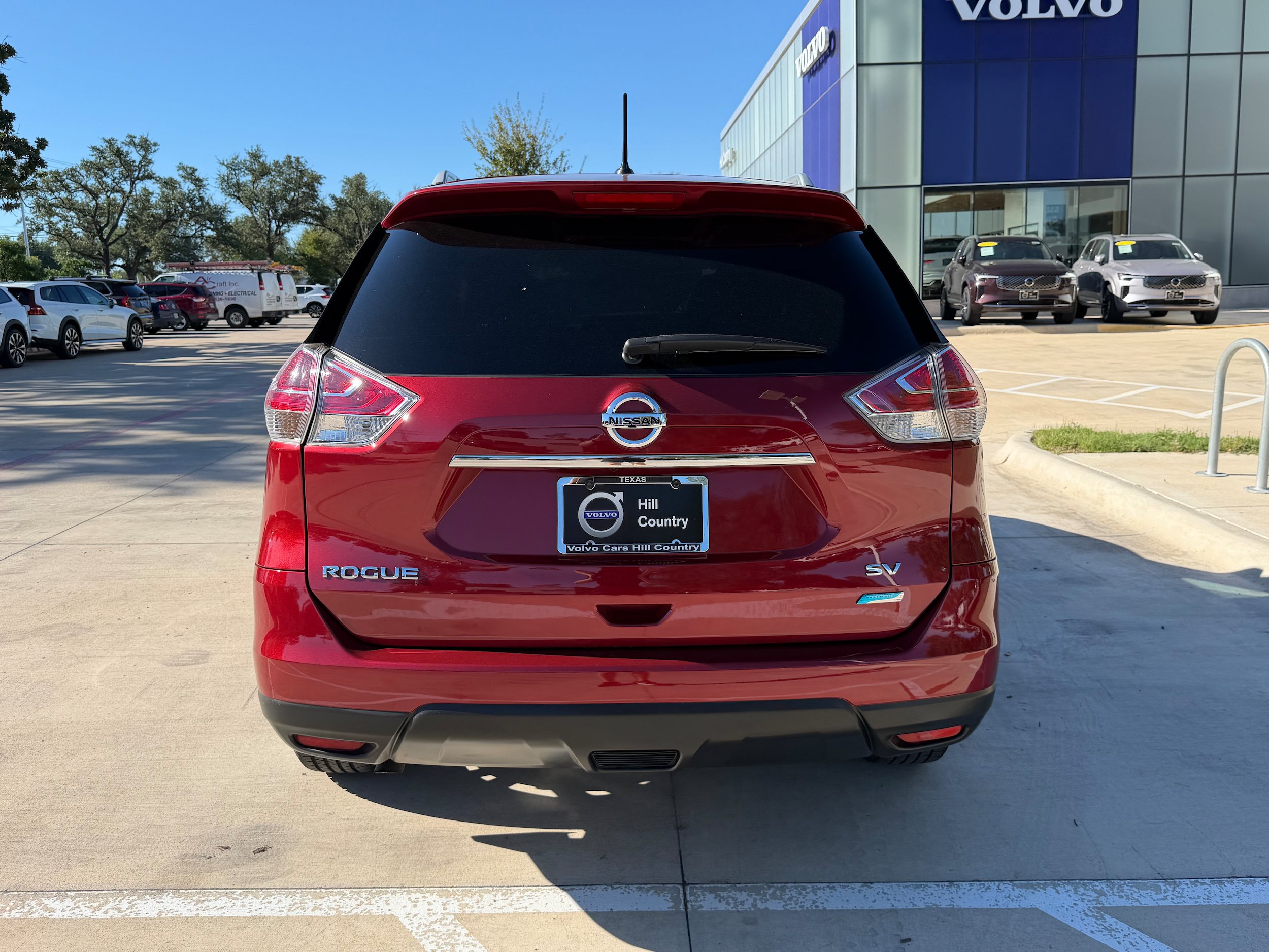 Used 2014 Nissan Rogue SV w/ SV Premium Package FWD image 5