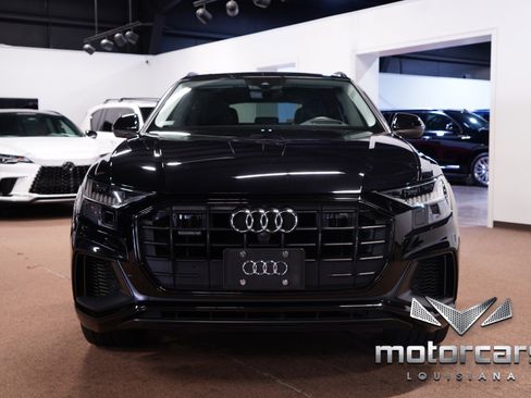 Used 2020 Audi Q8 Prestige image 2