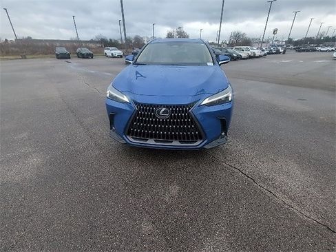 Certified 2025 Lexus NX 350 AWD image 8
