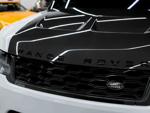 Used 2022 Land Rover Range Rover Sport SVR AWD/4WD image 16