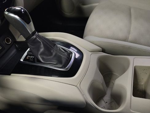 Used 2019 Nissan Rogue Sport SV FWD image 26