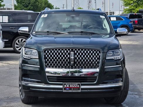 Used 2023 Lincoln Navigator Black Label image 2