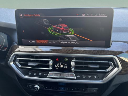 Used 2023 BMW X3 sDrive30i w/ Premium Package image 16